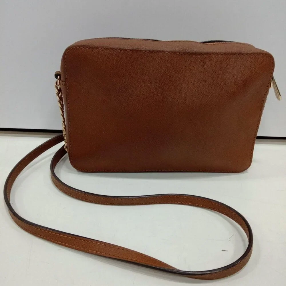 GUC Michael Kors Jet Set Saffiano Leather Crossbody Bag